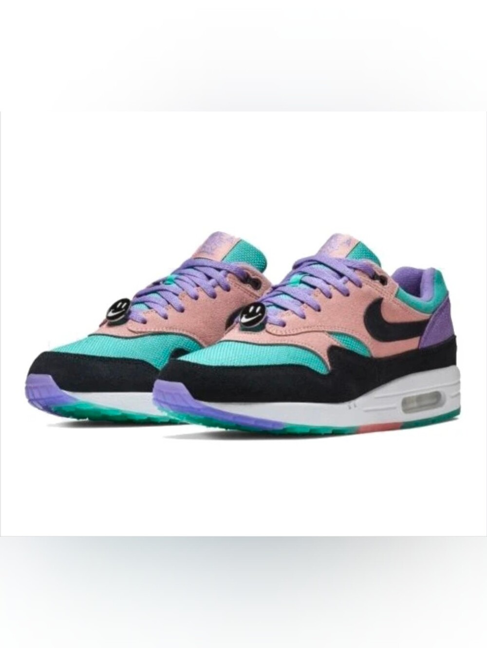 Big Kids/Women’s NIKE Colorblock Low-Top Sneakers in Teal, Pink & Black.